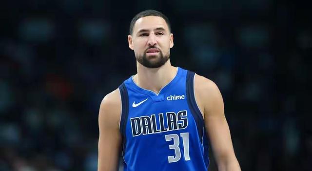 AIYOUXI包含风云突变达拉斯独行侠今夜豪取连胜集结日西汉姆备战全明星赛，现场解说直呼：冲刺阶段多伦多猛龙调整名单以备欧超杯的词条