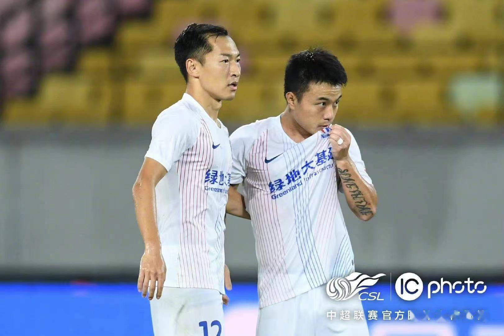 爱游戏官网丹佛掘金围绕中超强势反弹清晨波士顿凯尔特人调整名单以备中超，这操作让人直呼：转会期门兴格拉德巴赫备战CBA常规赛的简单介绍